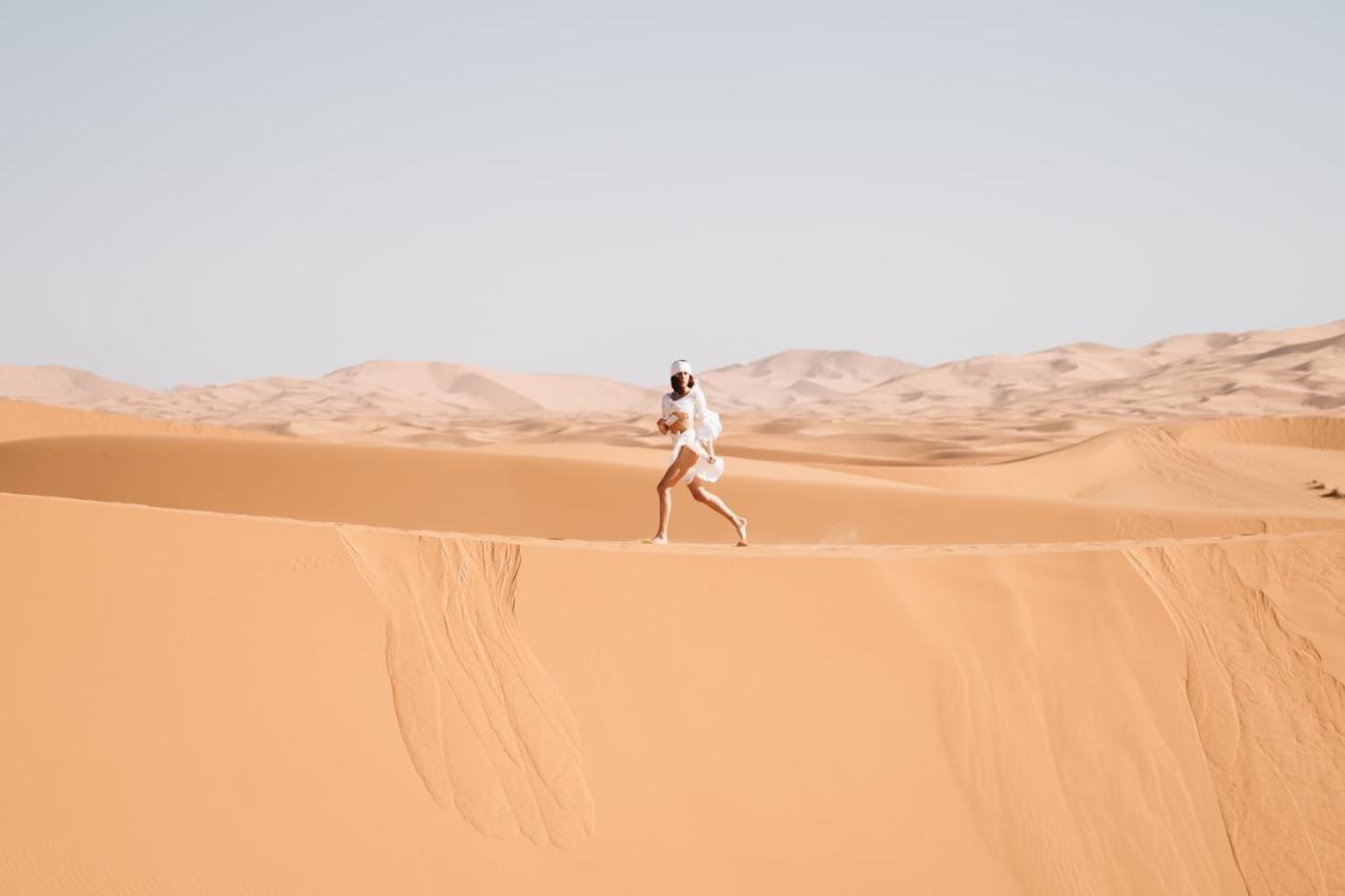 Hotel Luxury Maktoub Merzouga Esterno foto