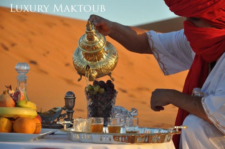 Hotel Luxury Maktoub Merzouga Esterno foto